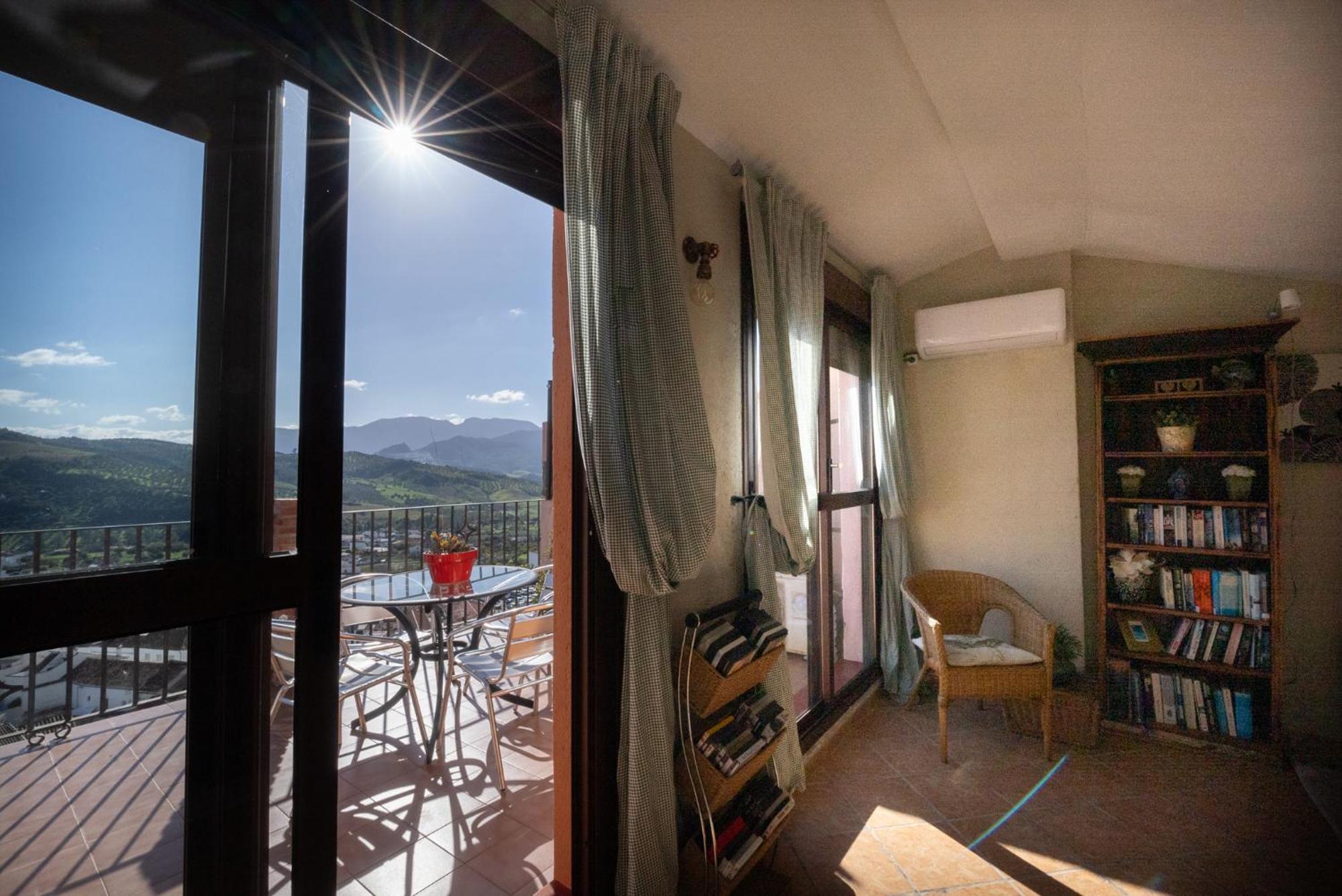 Eagles Nest - Massive Townhouse With Pool With Outstanding Views Villa Algodonales Bagian luar foto